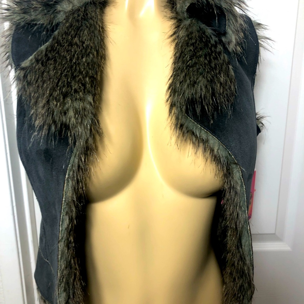 Women’s vest